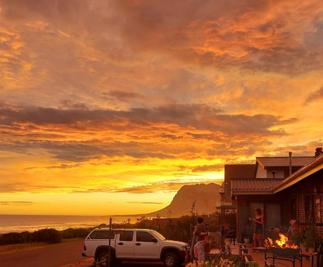 La Seafront Selfcatering *